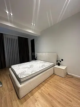 Kirayə verilir 2 otaqlı mənzil 80 m²