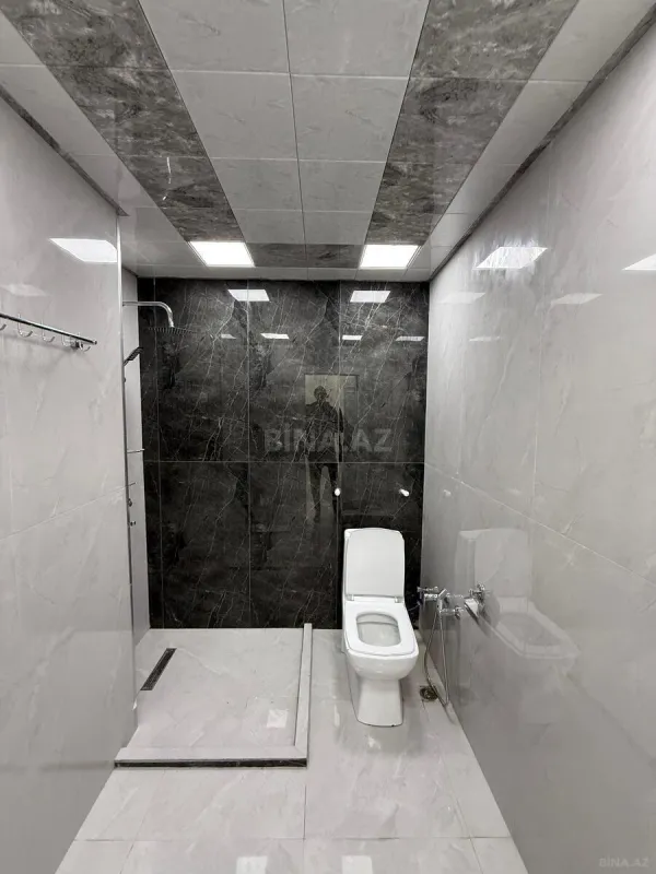 Satılır 3 otaqlı mənzil 105 m²