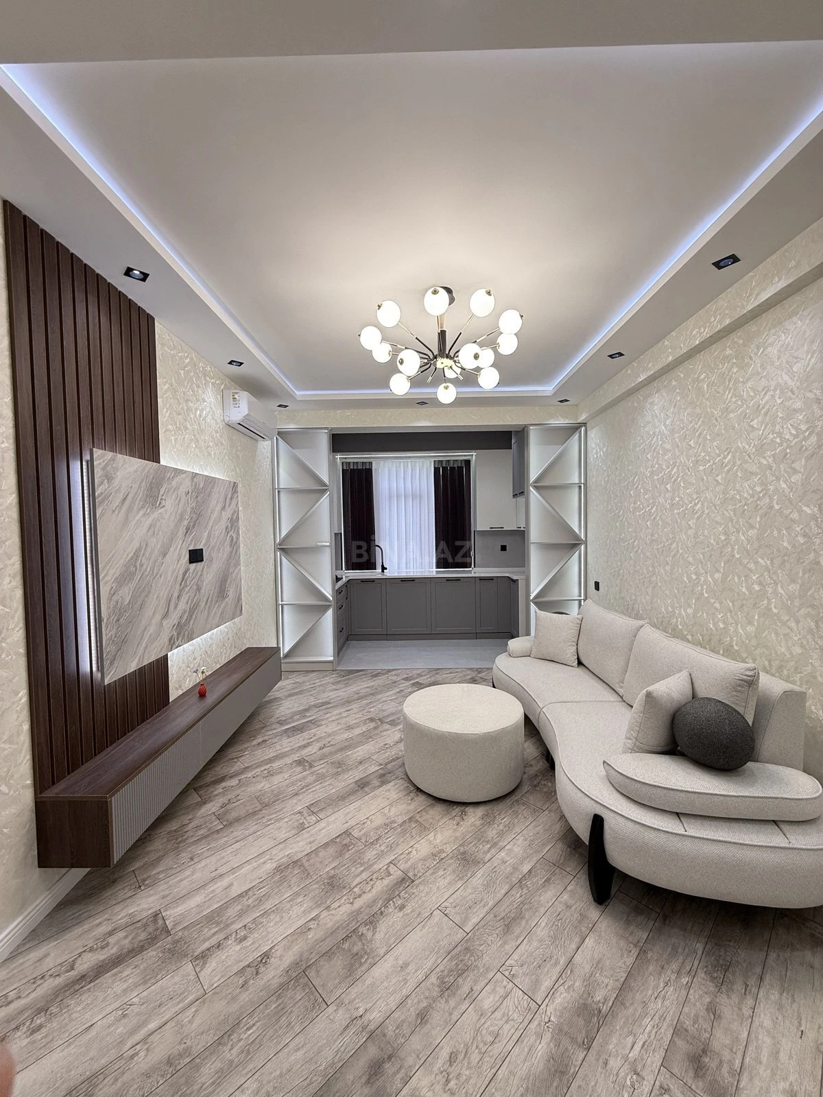 Satılır 3 otaqlı mənzil 88 m²