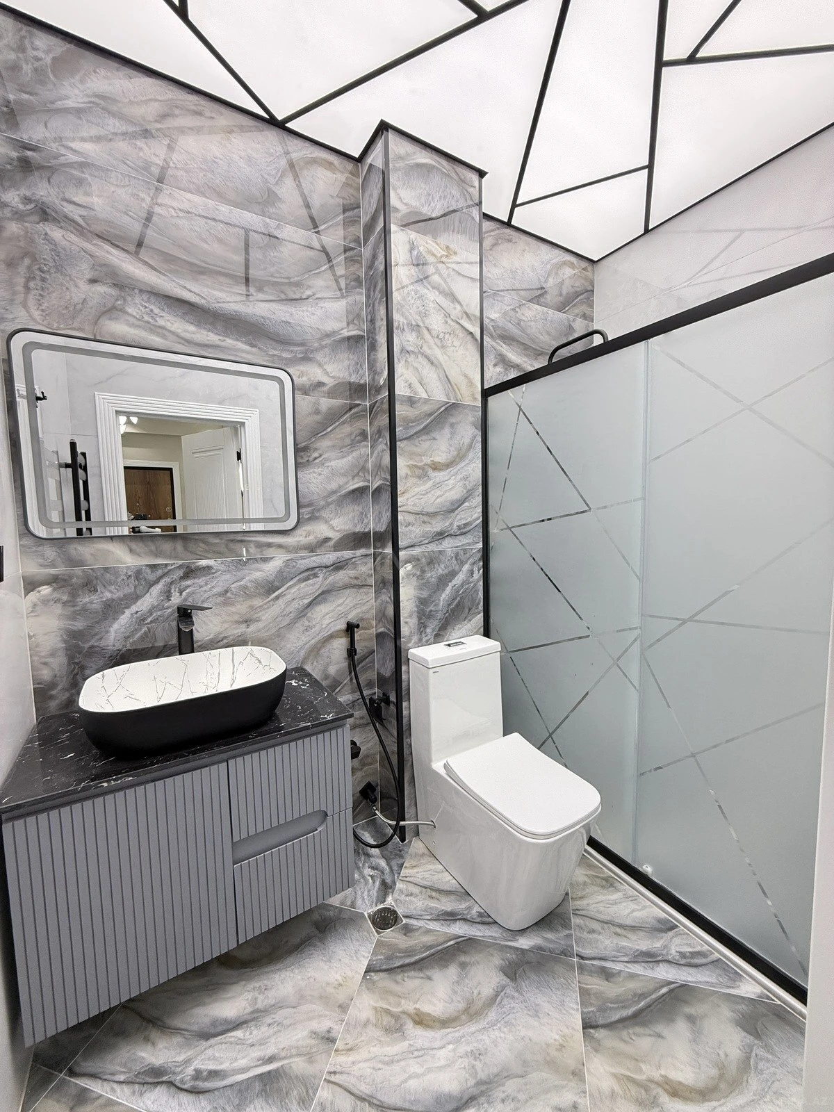 Satılır 3 otaqlı mənzil 88 m²