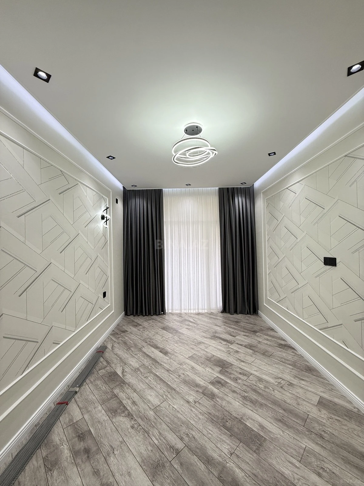 Satılır 3 otaqlı mənzil 88 m²