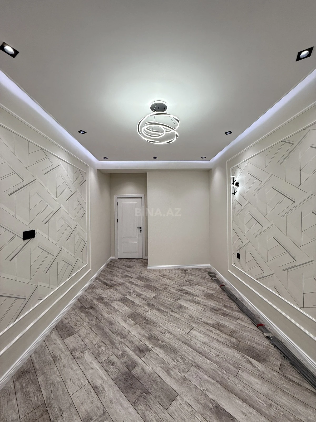 Satılır 3 otaqlı mənzil 88 m²