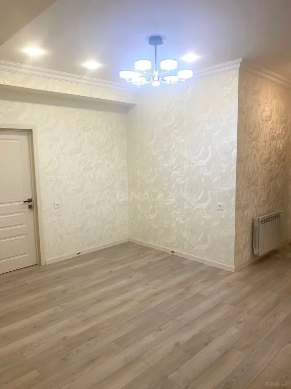 Satılır 2 otaqlı mənzil 96 m²