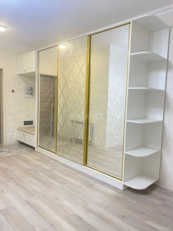 Satılır 2 otaqlı mənzil 96 m²