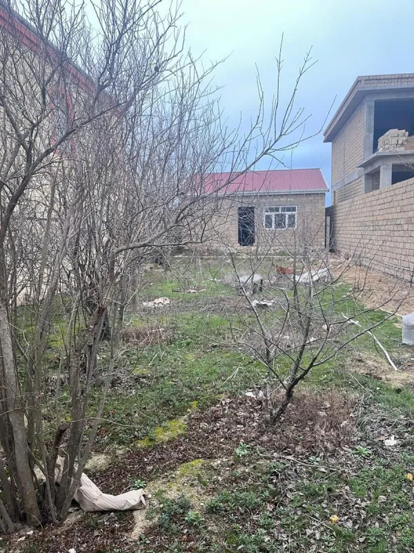 Satılır torpaq sahəsi 4 m²