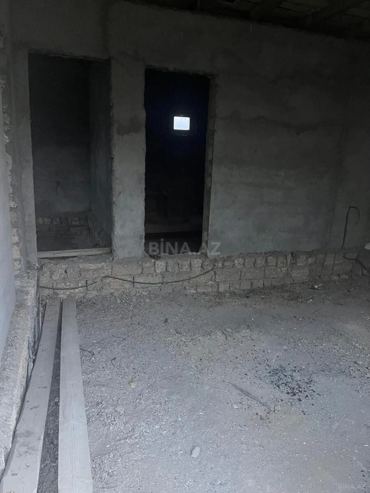 Satılır torpaq sahəsi 4 m²