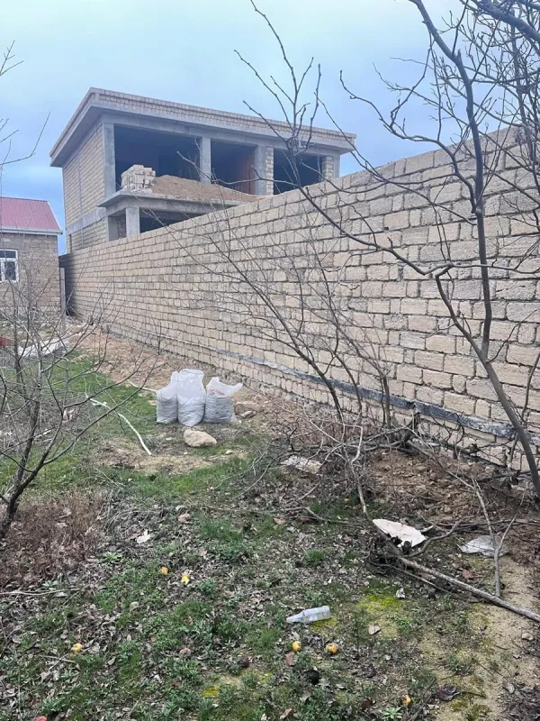 Satılır torpaq sahəsi 4 m²