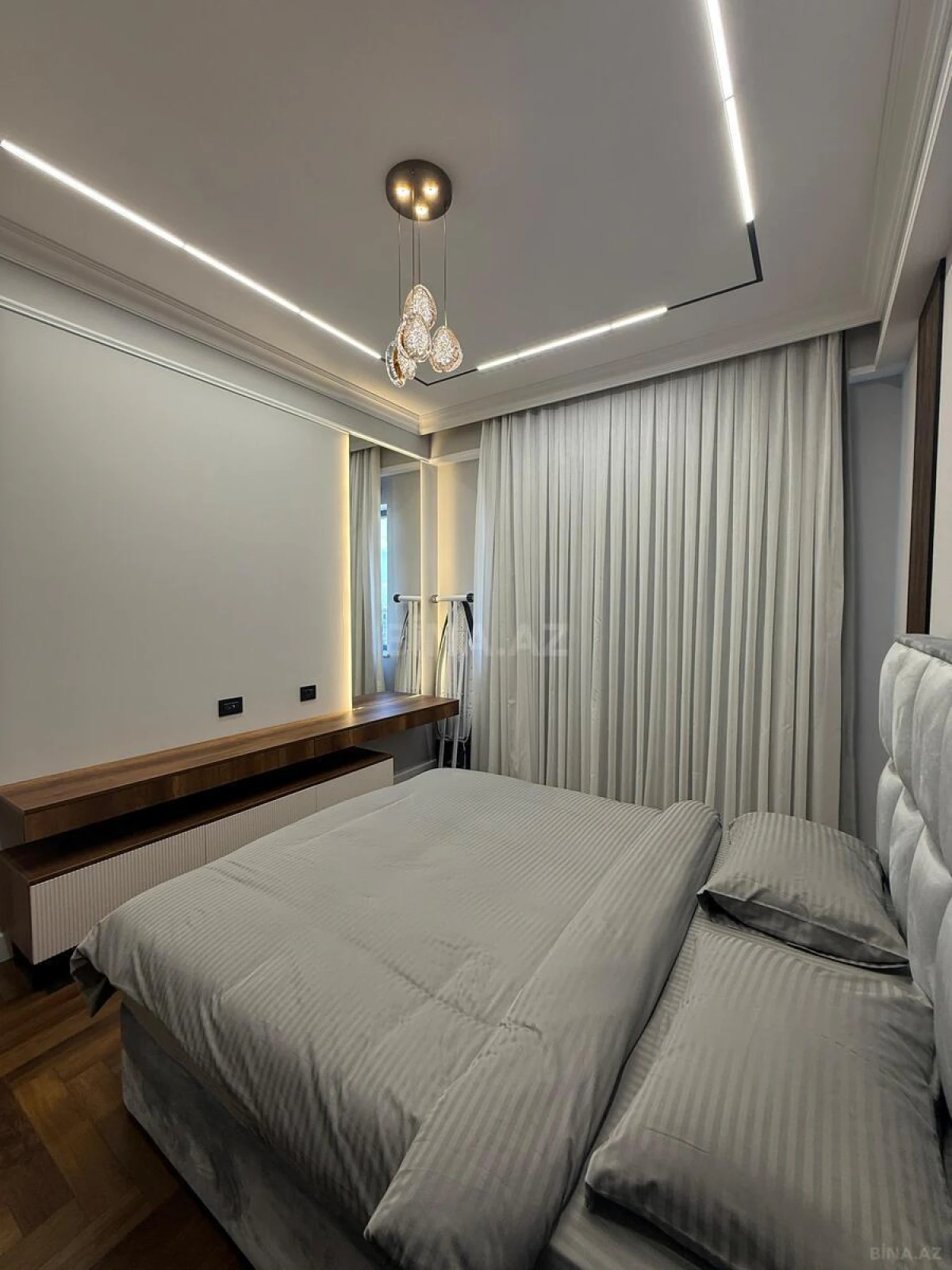 Kirayə verilir 2 otaqlı mənzil 68 m²
