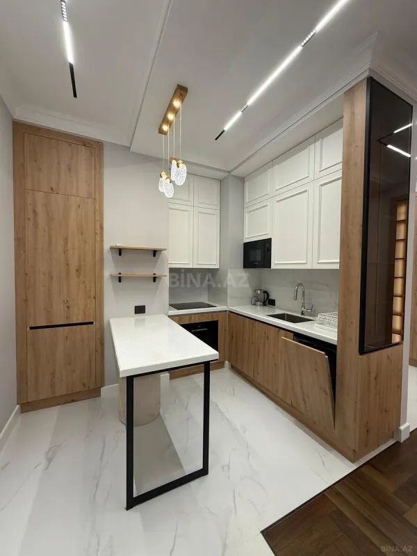 Kirayə verilir 2 otaqlı mənzil 68 m²