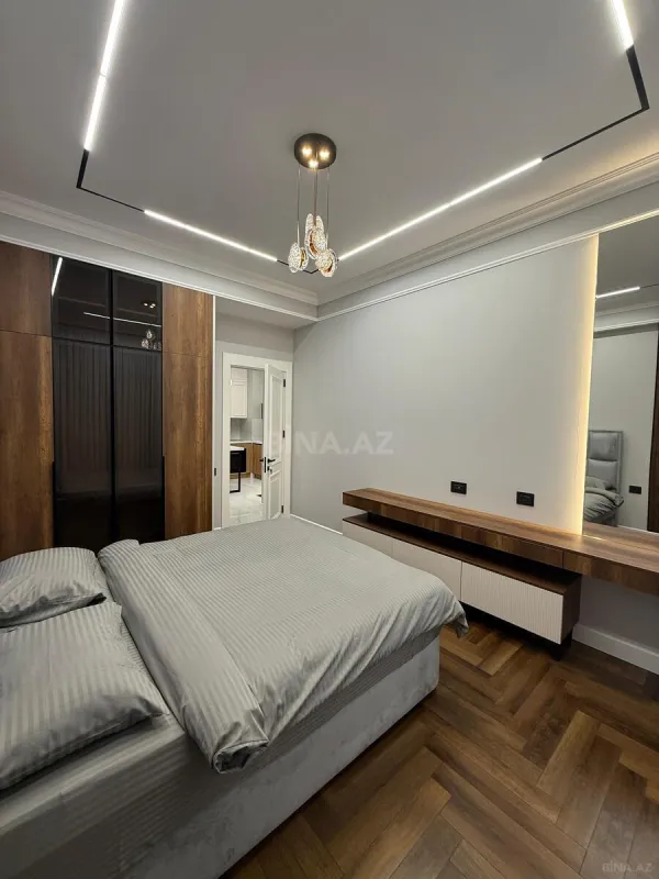 Kirayə verilir 2 otaqlı mənzil 68 m²