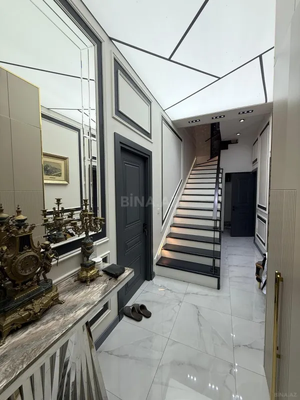 Satılır 4 otaqlı həyət evi 200 m²