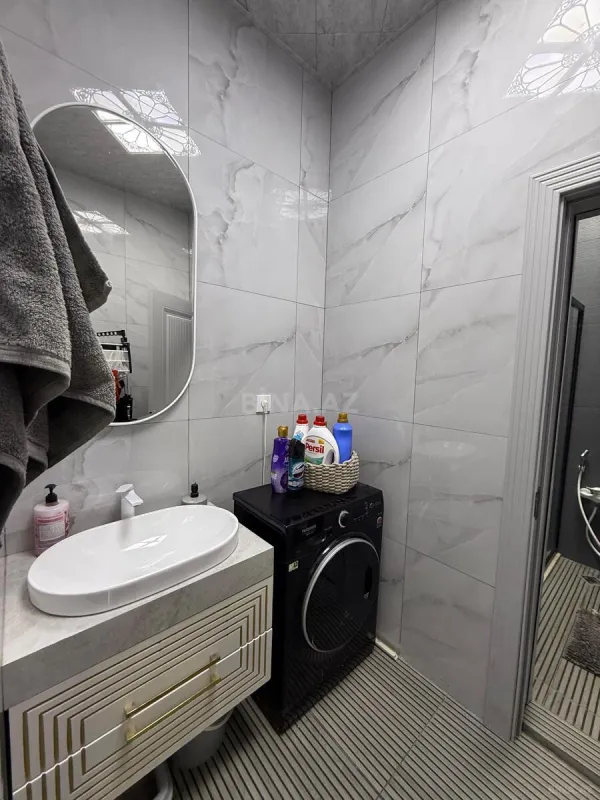 Satılır 4 otaqlı həyət evi 200 m²