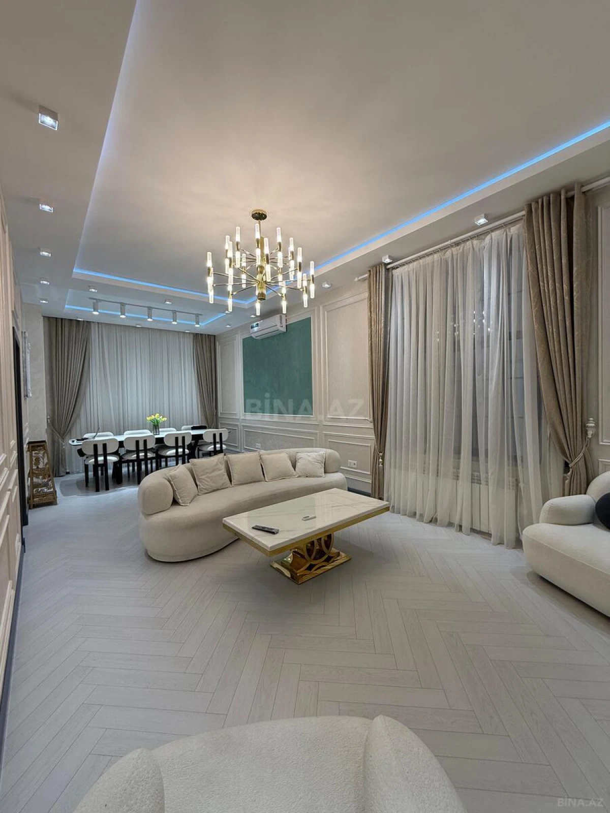 Satılır 4 otaqlı həyət evi 200 m²