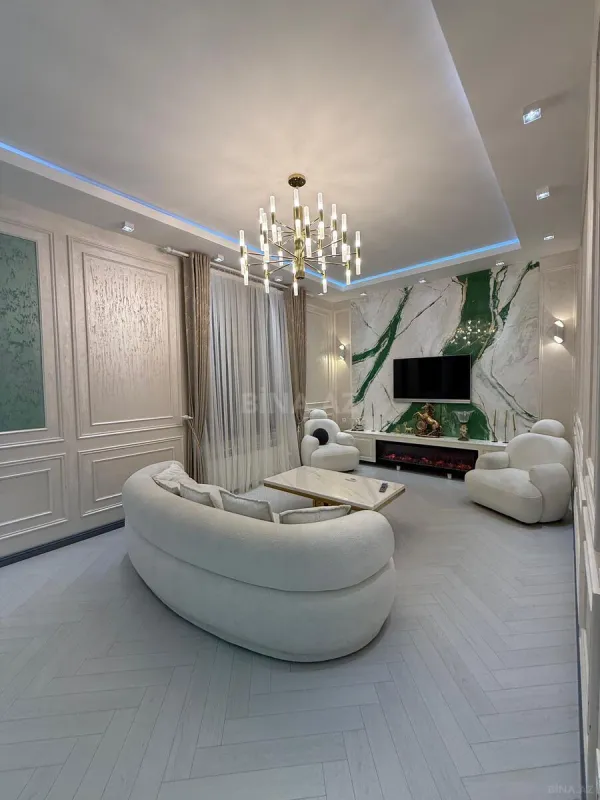 Satılır 4 otaqlı həyət evi 200 m²