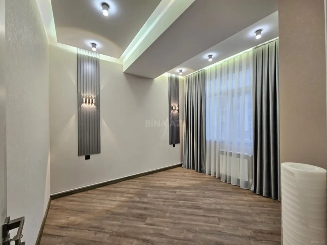 Satılır 2 otaqlı mənzil 63 m²