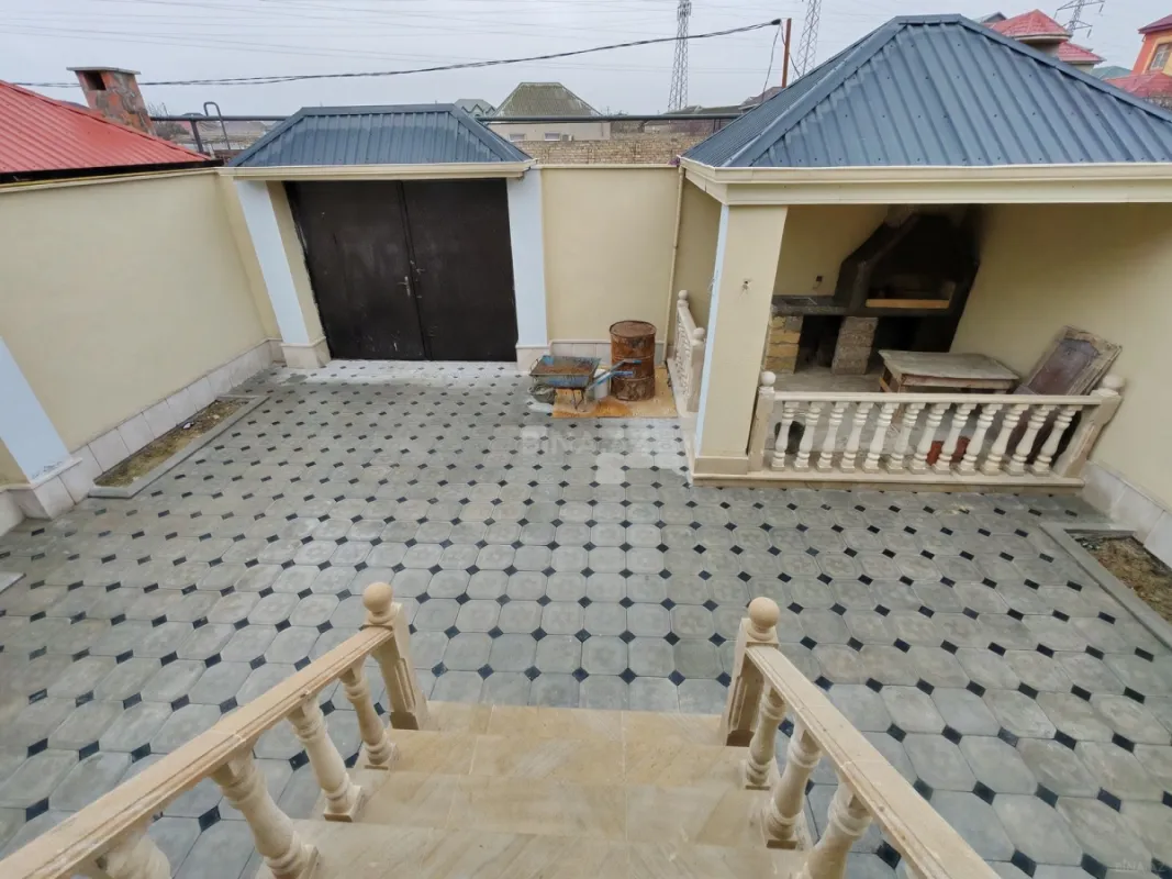 Satılır 4 otaqlı həyət evi 120 m²