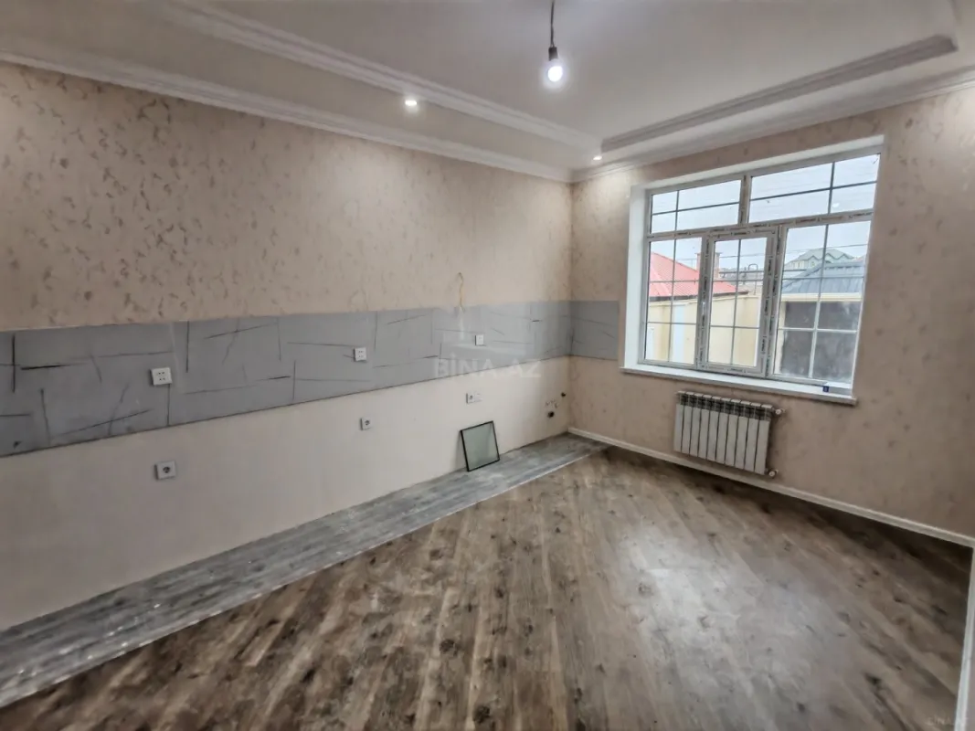 Satılır 4 otaqlı həyət evi 120 m²