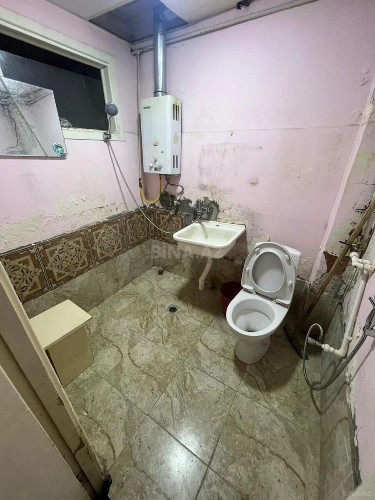 Kirayə verilir 2 otaqlı mənzil 50 m²
