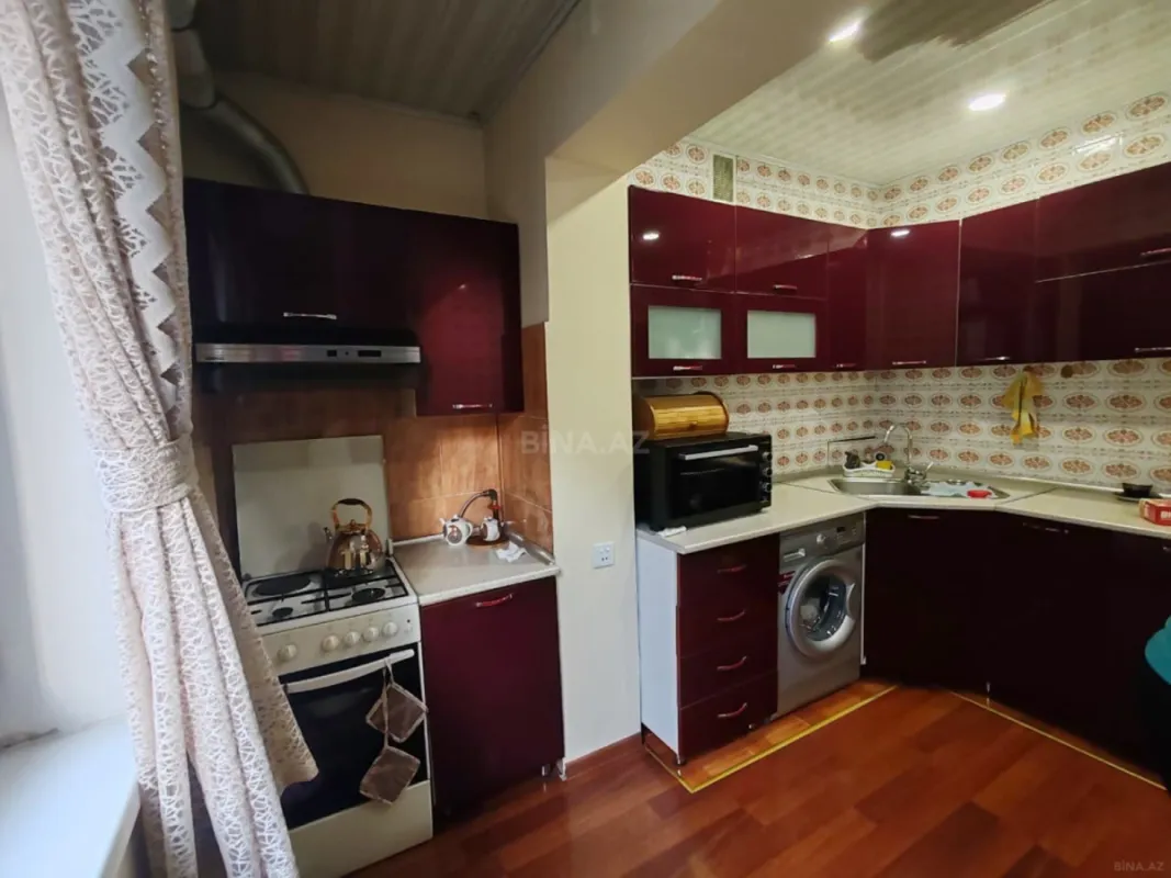 Satılır 3 otaqlı mənzil 90 m²
