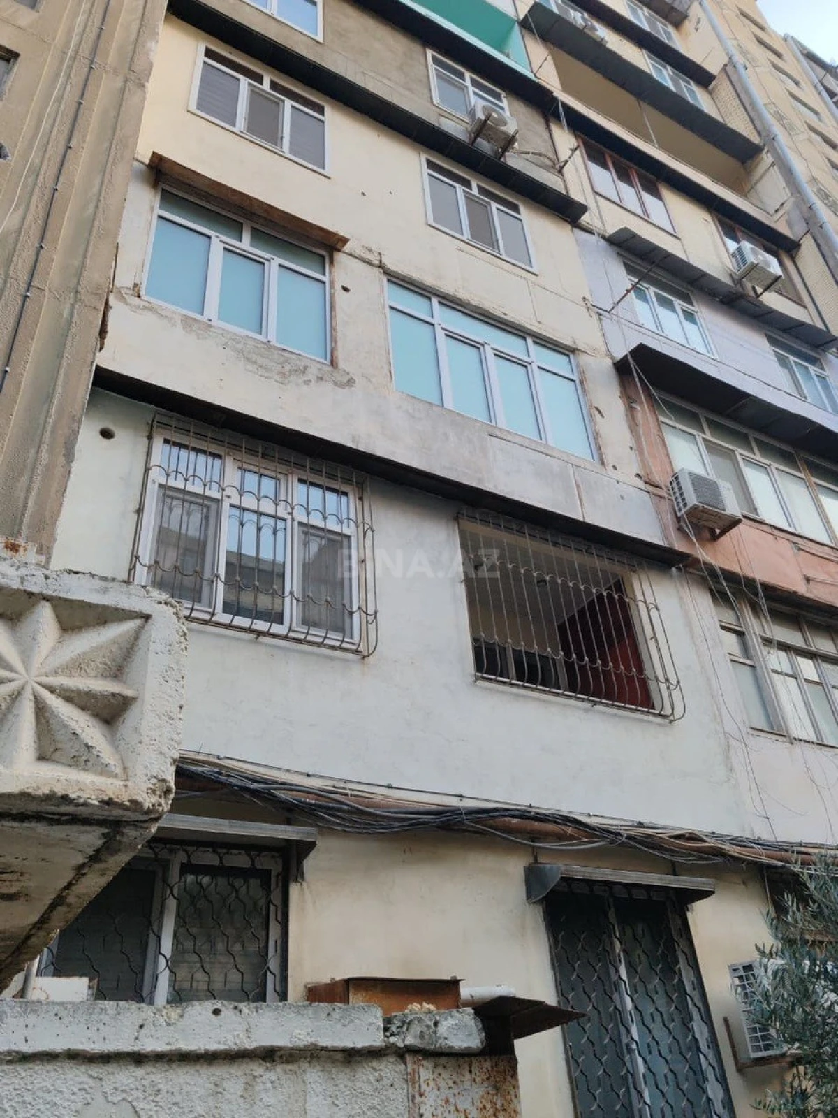 Satılır 3 otaqlı mənzil 90 m²