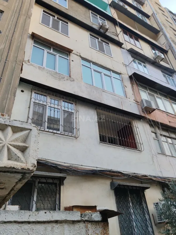 Satılır 3 otaqlı mənzil 90 m²
