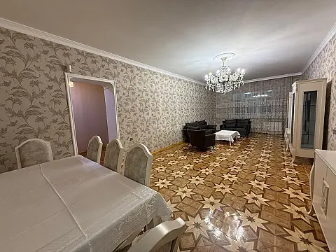 Satılır 6 otaqlı həyət evi 360 m²