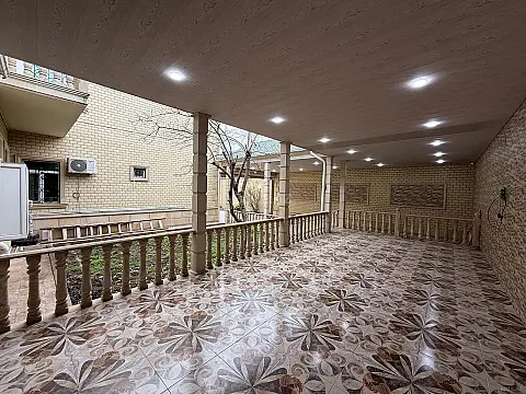 Satılır 6 otaqlı həyət evi 360 m²