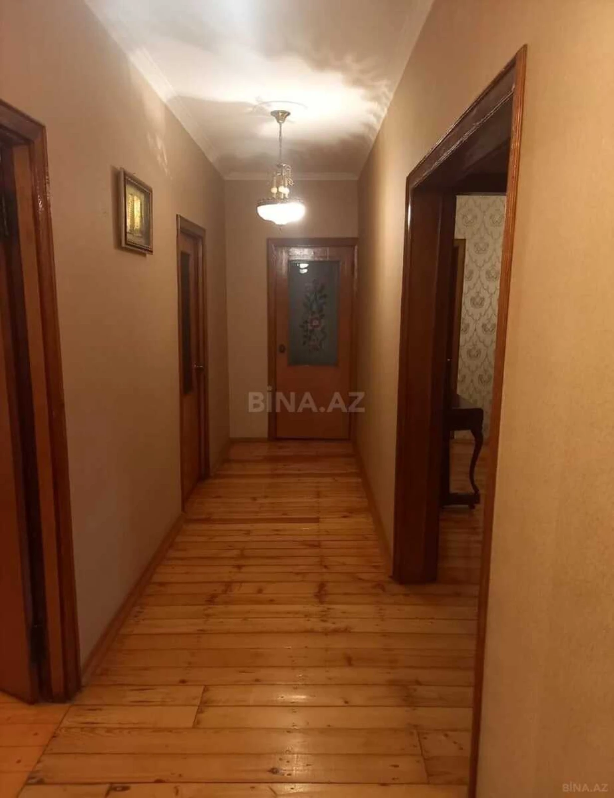 Satılır 5 otaqlı mənzil 106 m²