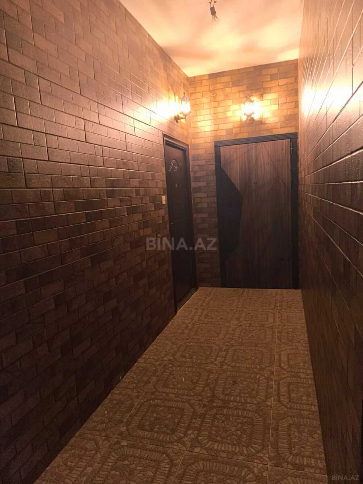 Satılır 3 otaqlı mənzil 105 m²