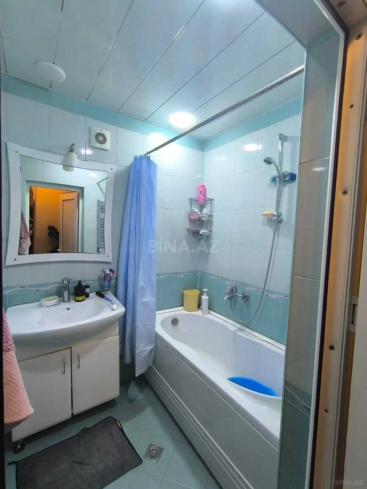 Satılır 3 otaqlı mənzil 105 m²