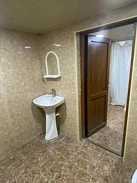Kirayə verilir 2 otaqlı həyət evi 55 m²