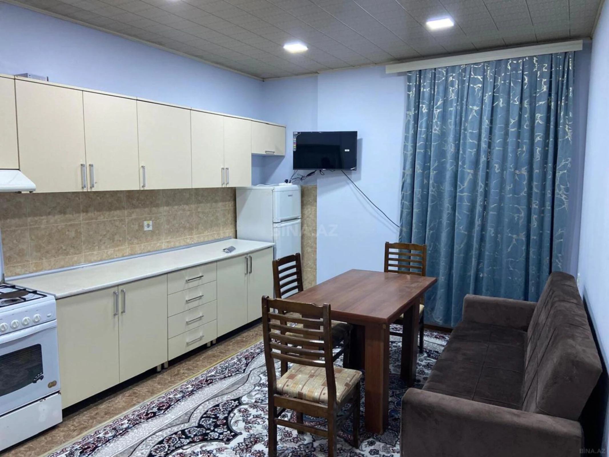 Kirayə verilir 2 otaqlı həyət evi 55 m²
