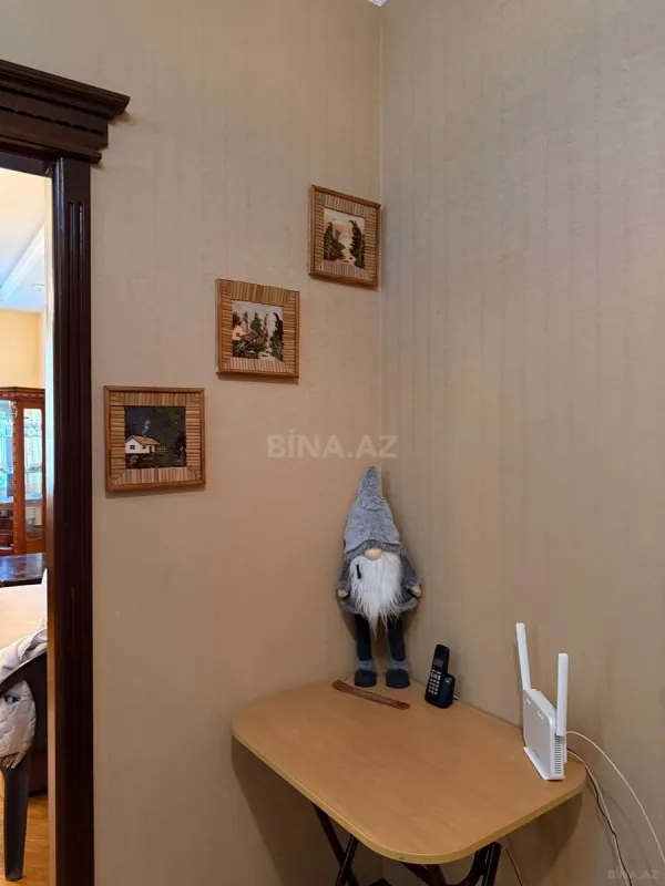 Satılır 2 otaqlı mənzil 80 m²