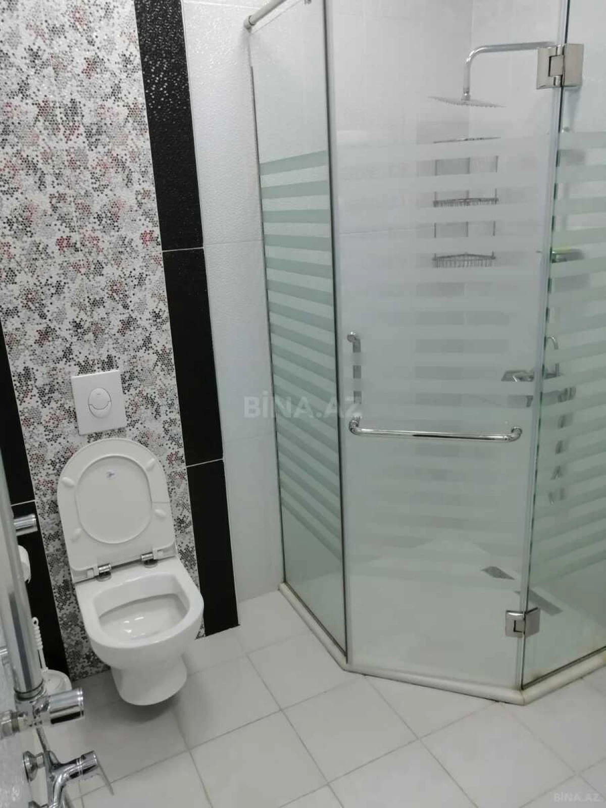 Kirayə verilir 2 otaqlı mənzil 84 m²