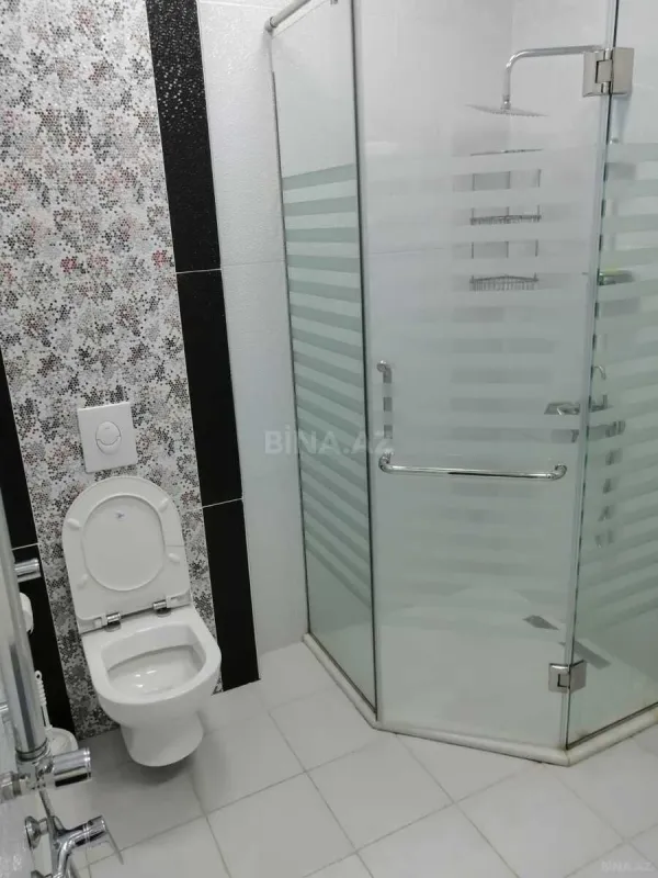 Kirayə verilir 2 otaqlı mənzil 84 m²