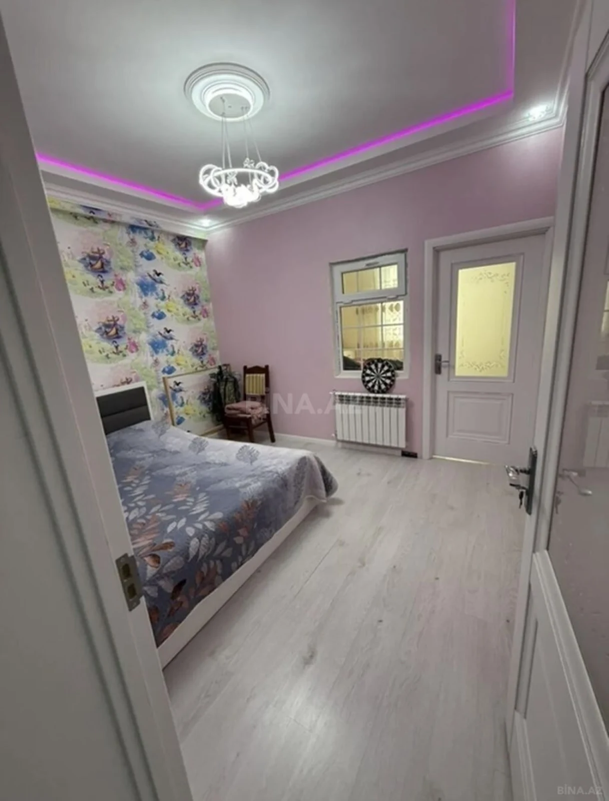 Kirayə verilir 2 otaqlı mənzil 65 m²