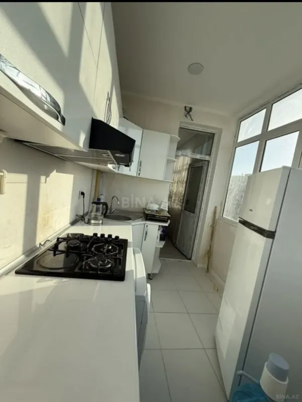 Kirayə verilir 2 otaqlı mənzil 65 m²