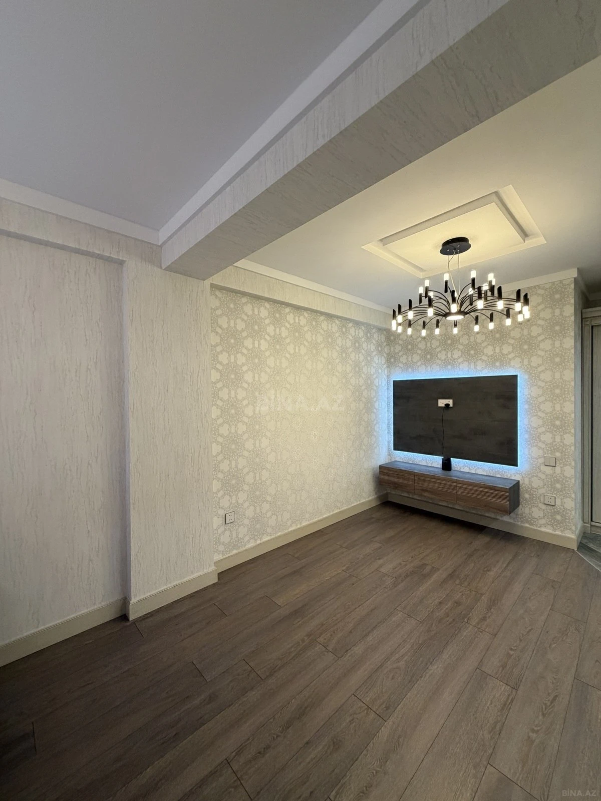 Satılır 2 otaqlı mənzil 64 m²
