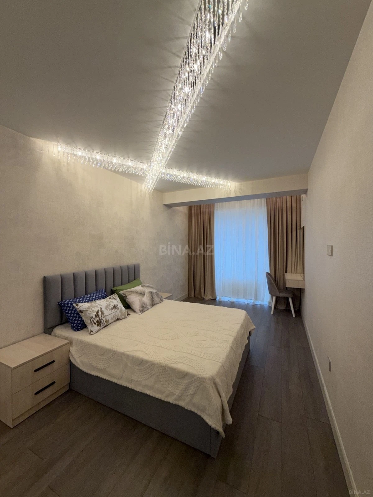 Satılır 2 otaqlı mənzil 64 m²