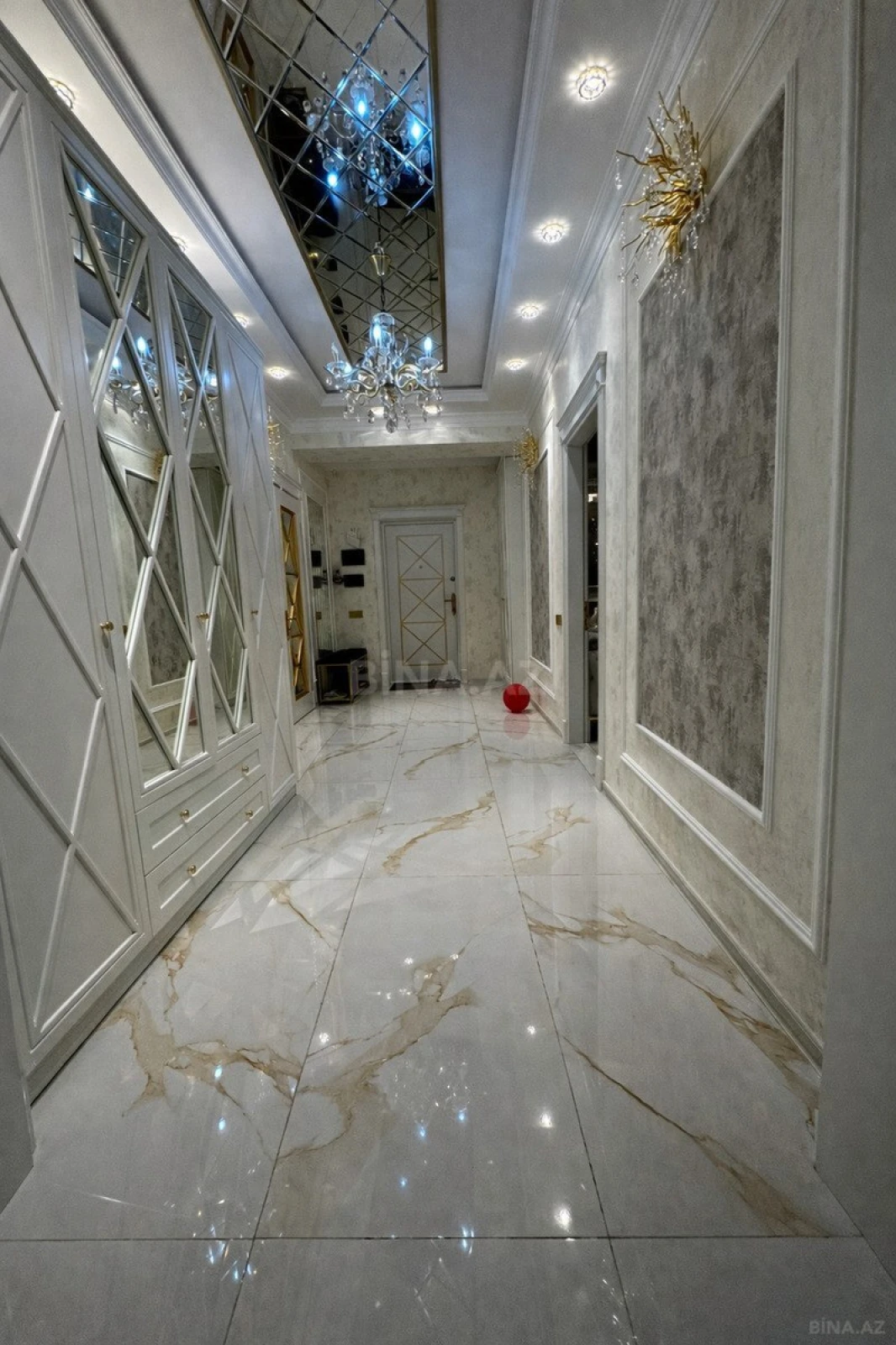 Satılır 3 otaqlı mənzil 100 m²