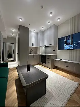 Kirayə verilir 2 otaqlı mənzil 50 m²