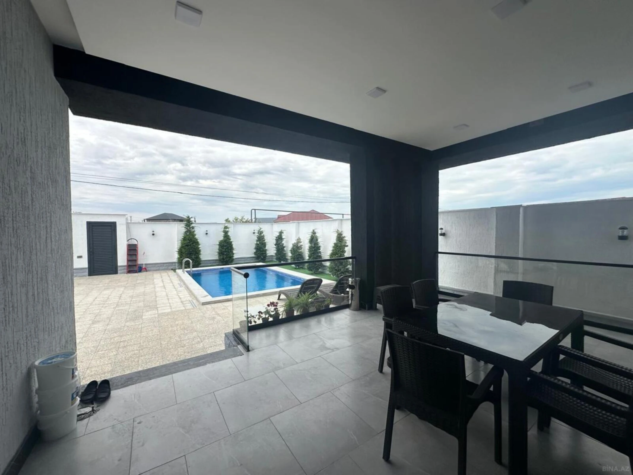 Kirayə verilir 4 otaqlı həyət evi 130 m²