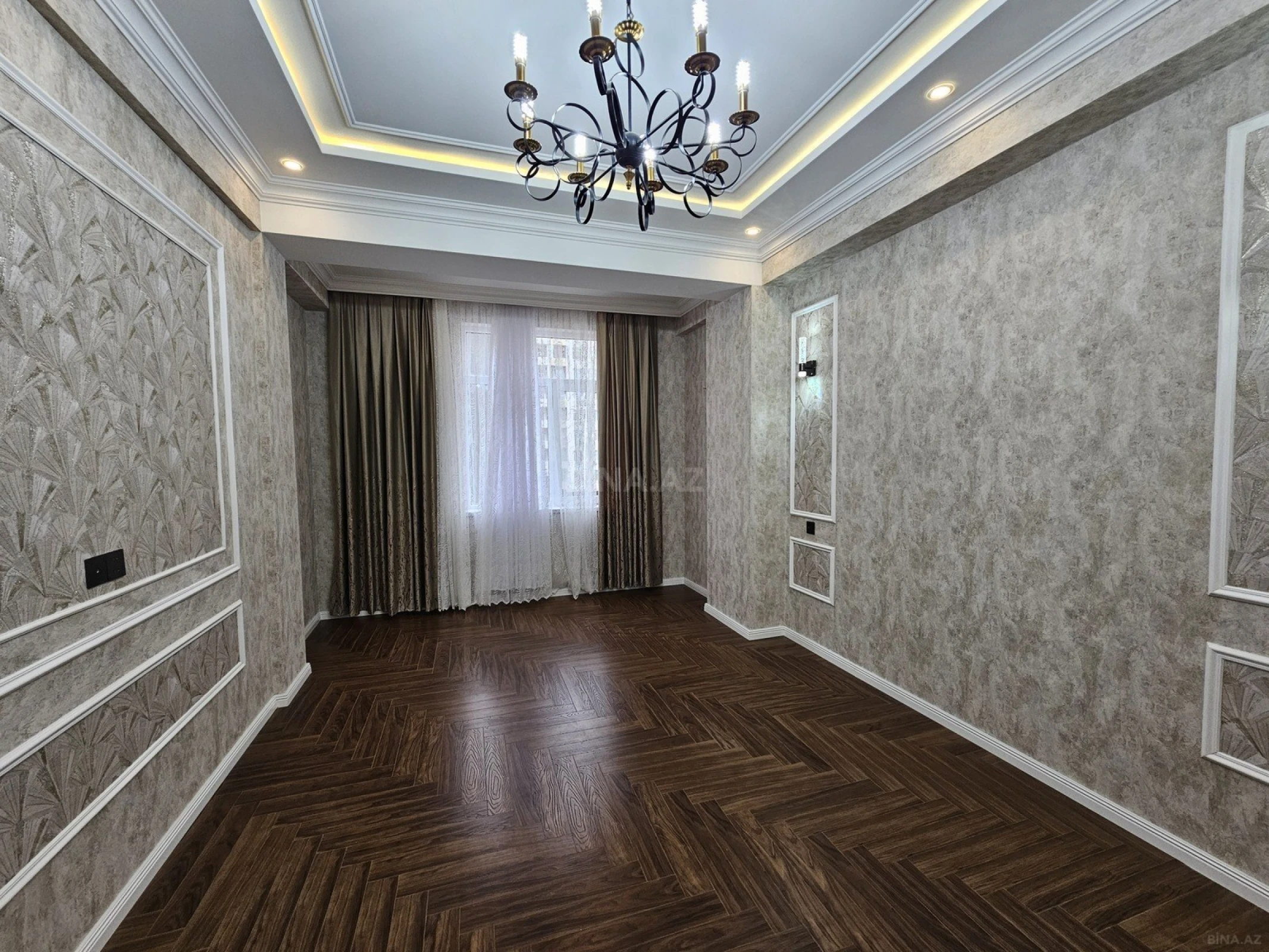 Satılır 3 otaqlı mənzil 108 m²