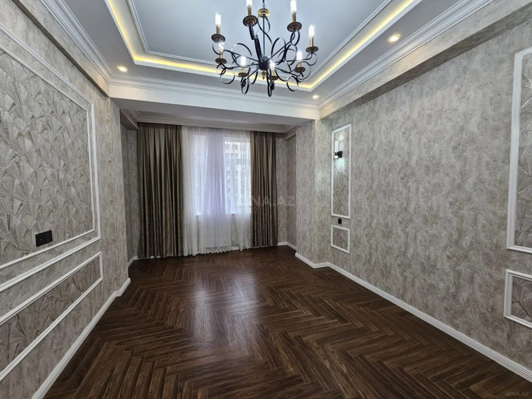 Satılır 3 otaqlı mənzil 108 m²