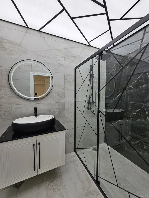 Satılır 3 otaqlı mənzil 108 m²