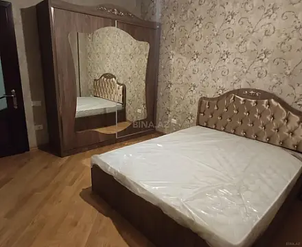 Kirayə verilir 3 otaqlı mənzil 105 m²