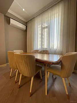 Kirayə verilir 2 otaqlı mənzil 76 m²
