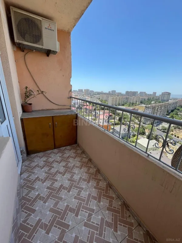 Satılır 3 otaqlı mənzil 115 m²
