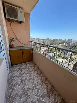 Satılır 3 otaqlı mənzil 115 m²