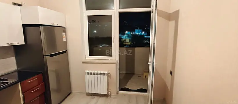 Kirayə verilir 2 otaqlı mənzil 60 m²